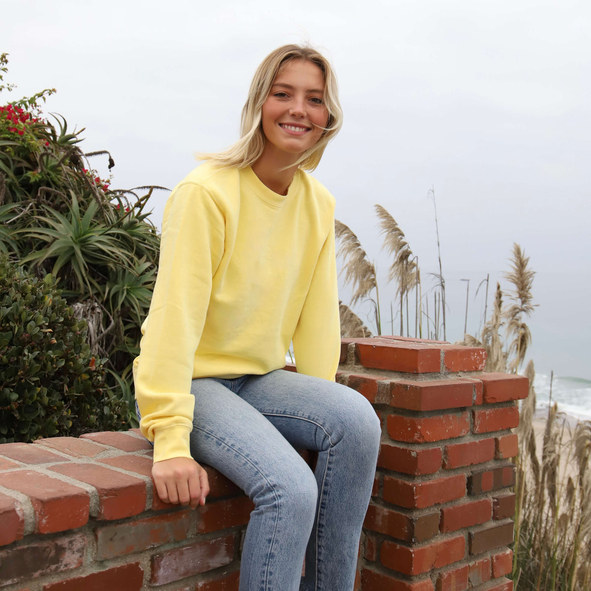 Women's Yellow Crew Neck Sweatshirt