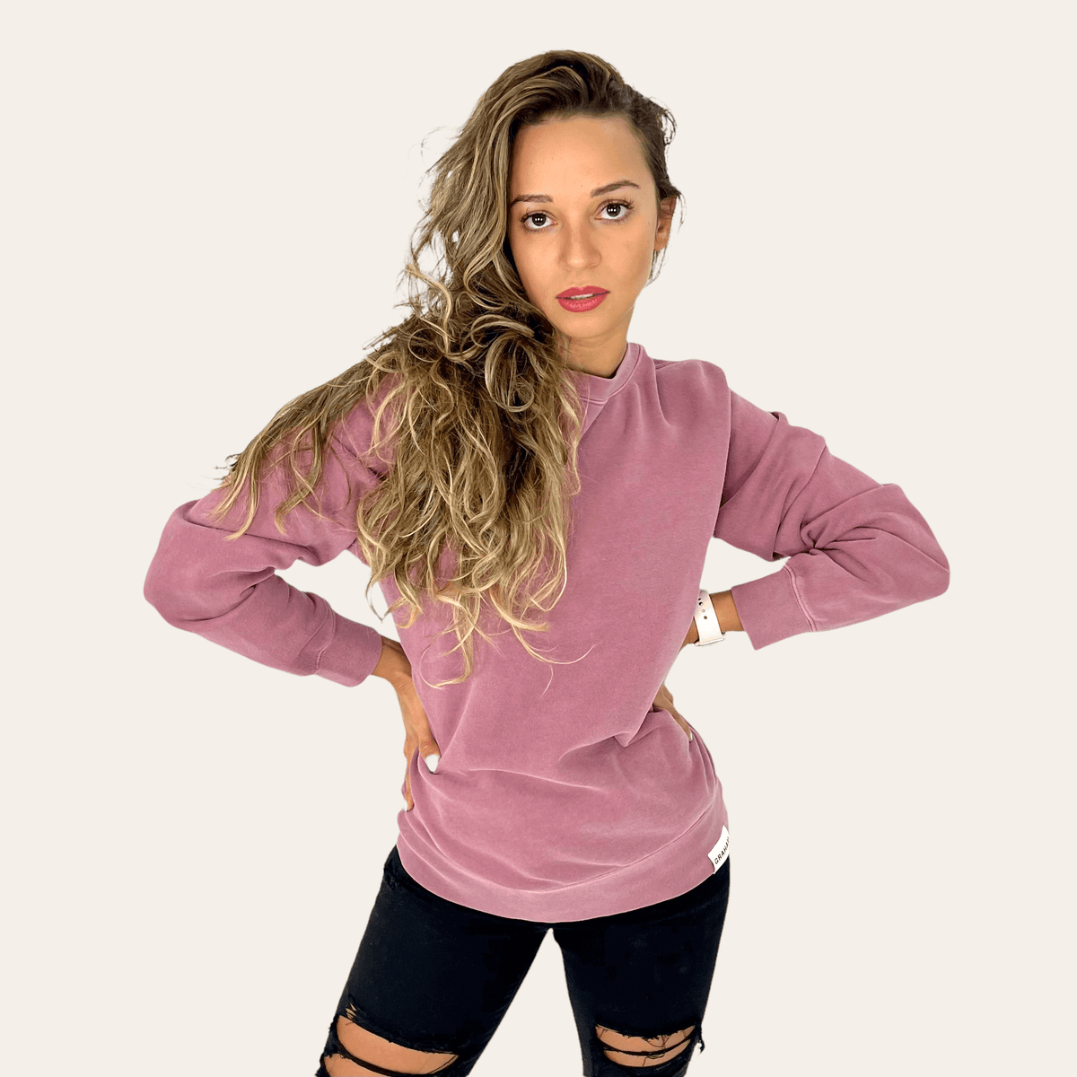womens maroon crew neck sweatshirt