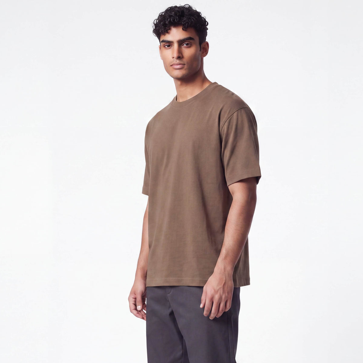 Mens Walnut box tee 001