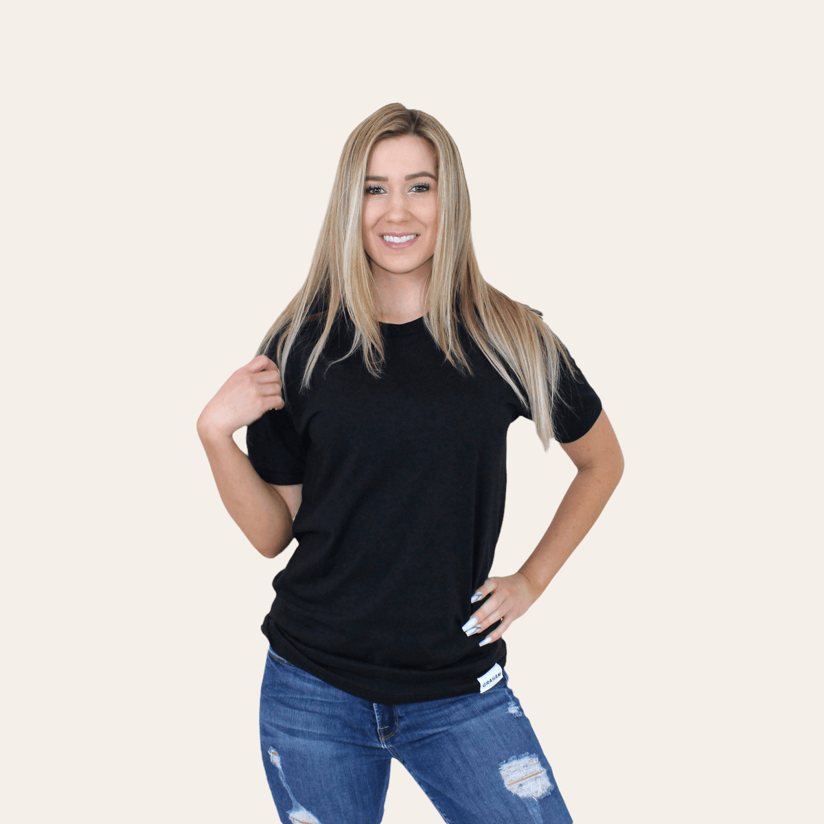 womens black crew neck t-shirt