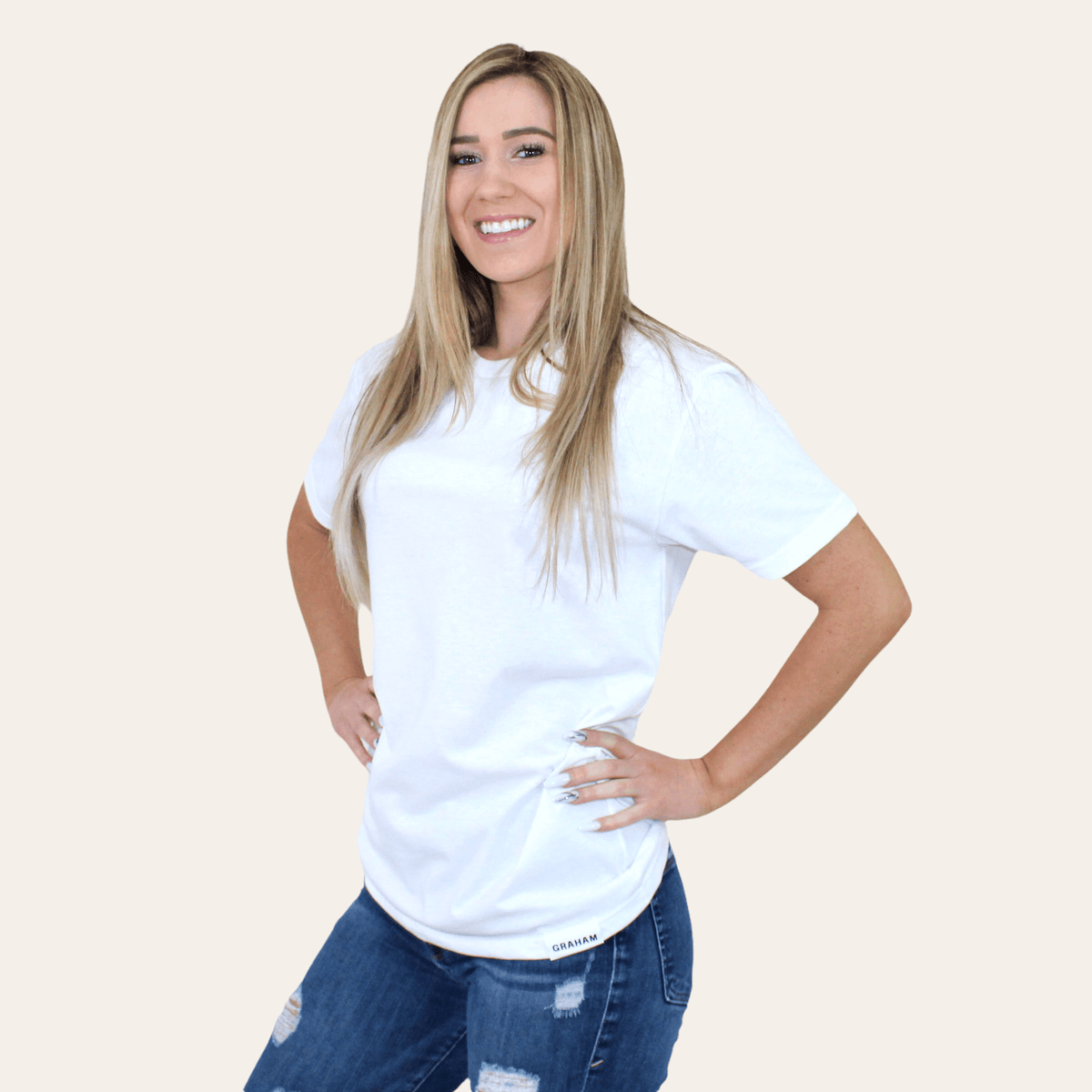 womens white crew neck t-shirt