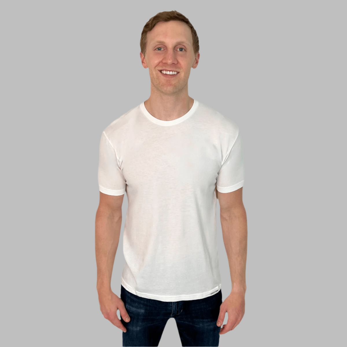 mens white crew neck t-shirt